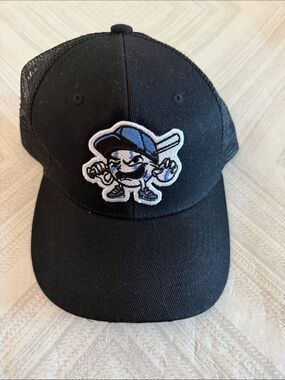 Kids Black Hat Cartoon Baseball Patch Mesh Snapback Cap Like New